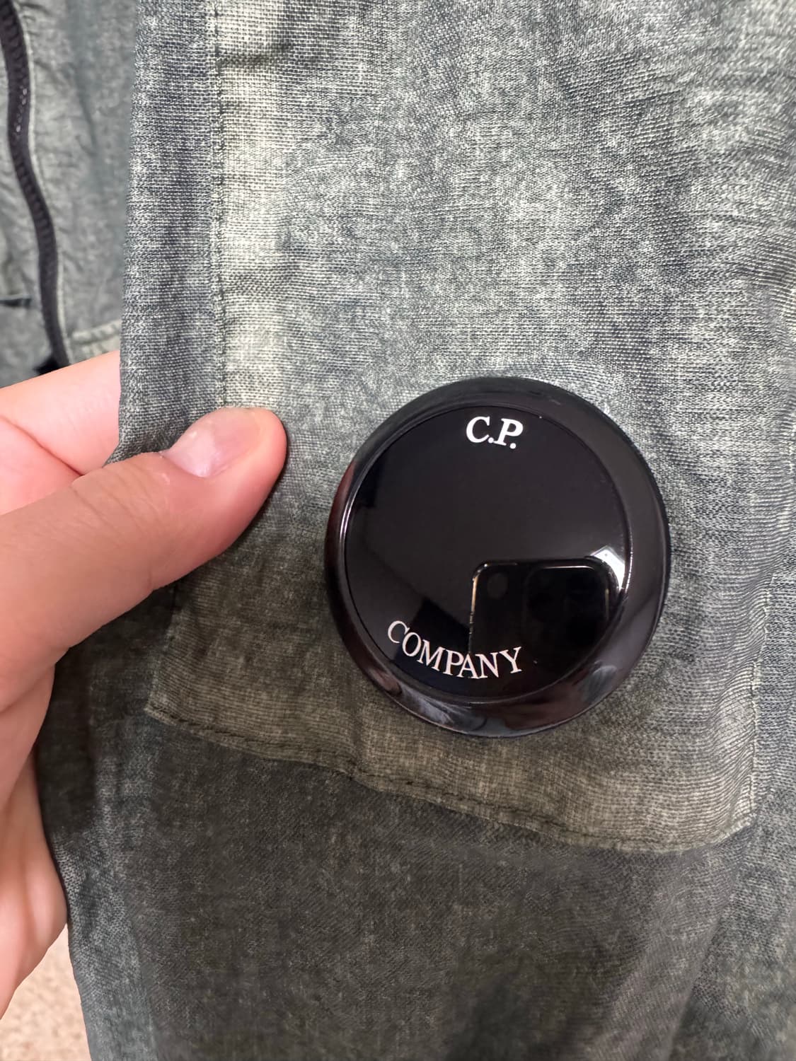 cp컴퍼니 코테드 바람막이 M 상품이미지3