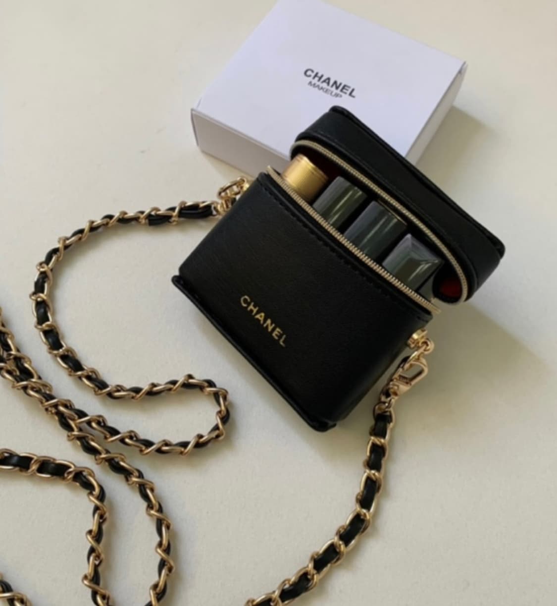 샤넬 뷰티 립스틱 파우치 미니백 상품이미지2