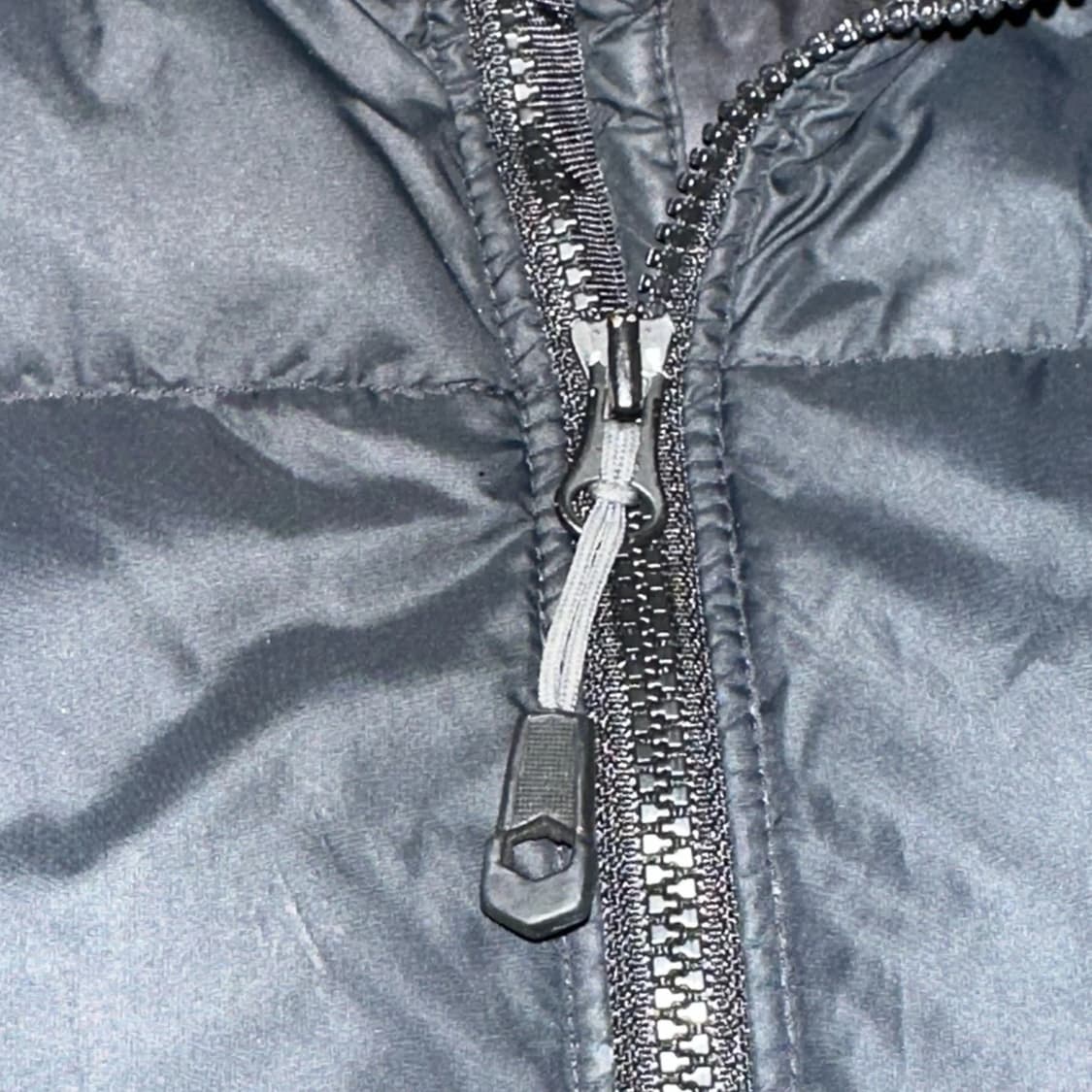 마운틴하드웨어 650 경량패딩 블랙 상품이미지3