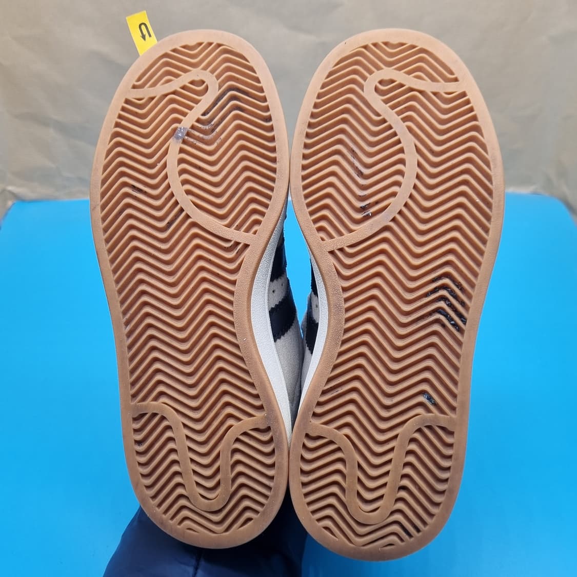 아디다스 캠퍼스OOS 스니커즈230 상품이미지3