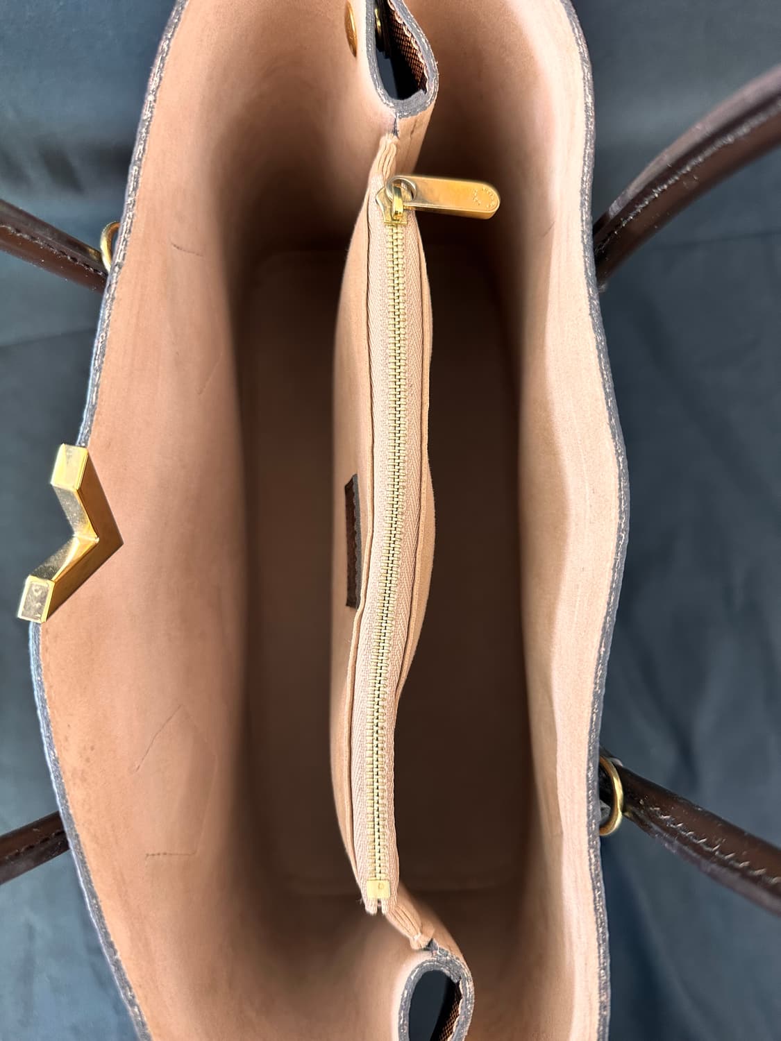루이비통 켄싱턴 토트 숄더백 N41435 판매합니다 상품이미지7