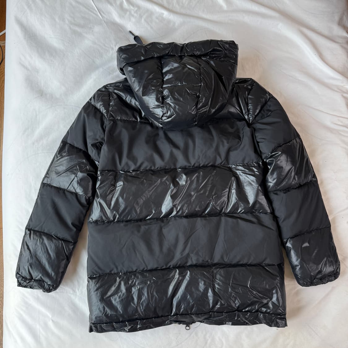 아디다스 구스다운 블랙 삼선 패딩 M 상품이미지8