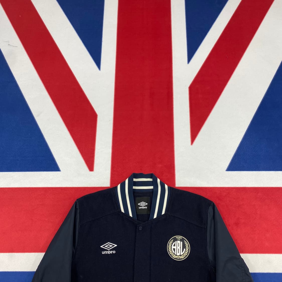 엄브로 울 바시티자켓 100 상품이미지2