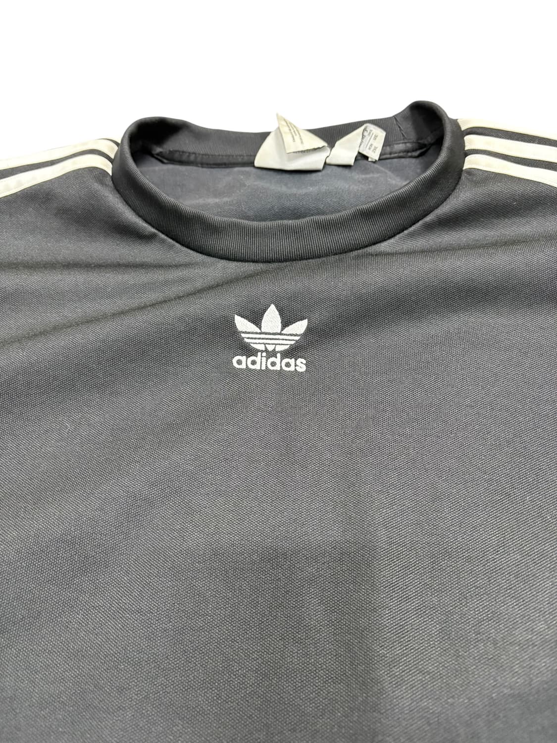 아디다스 라운드 맨투맨 블랙 상품이미지5