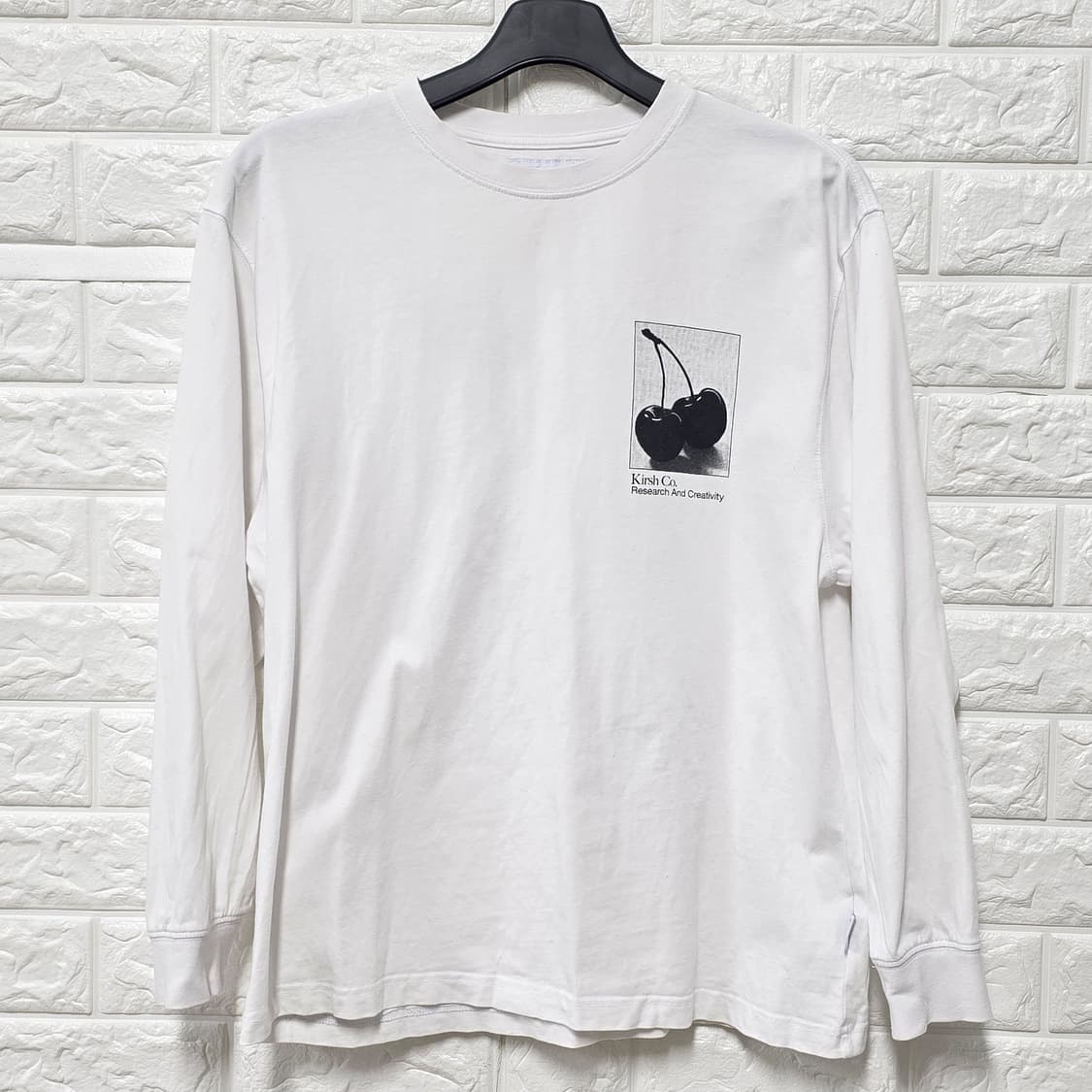 택포// 키르시 체리 긴팔 티셔츠 L 상품이미지1