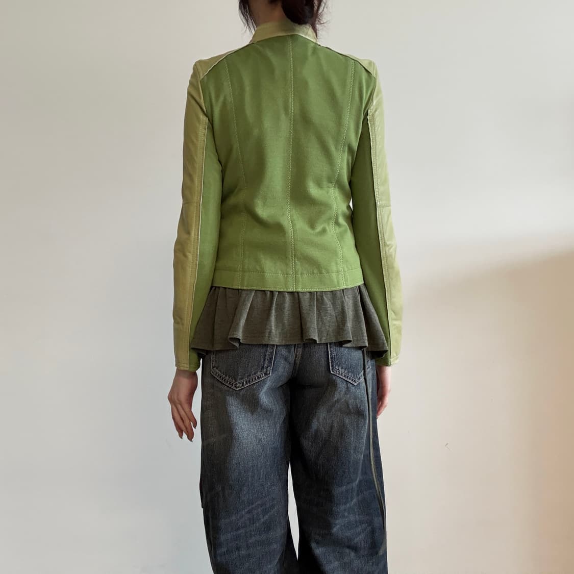 Frill & Pin-tuck Detailed Leather Jacket 상품이미지3