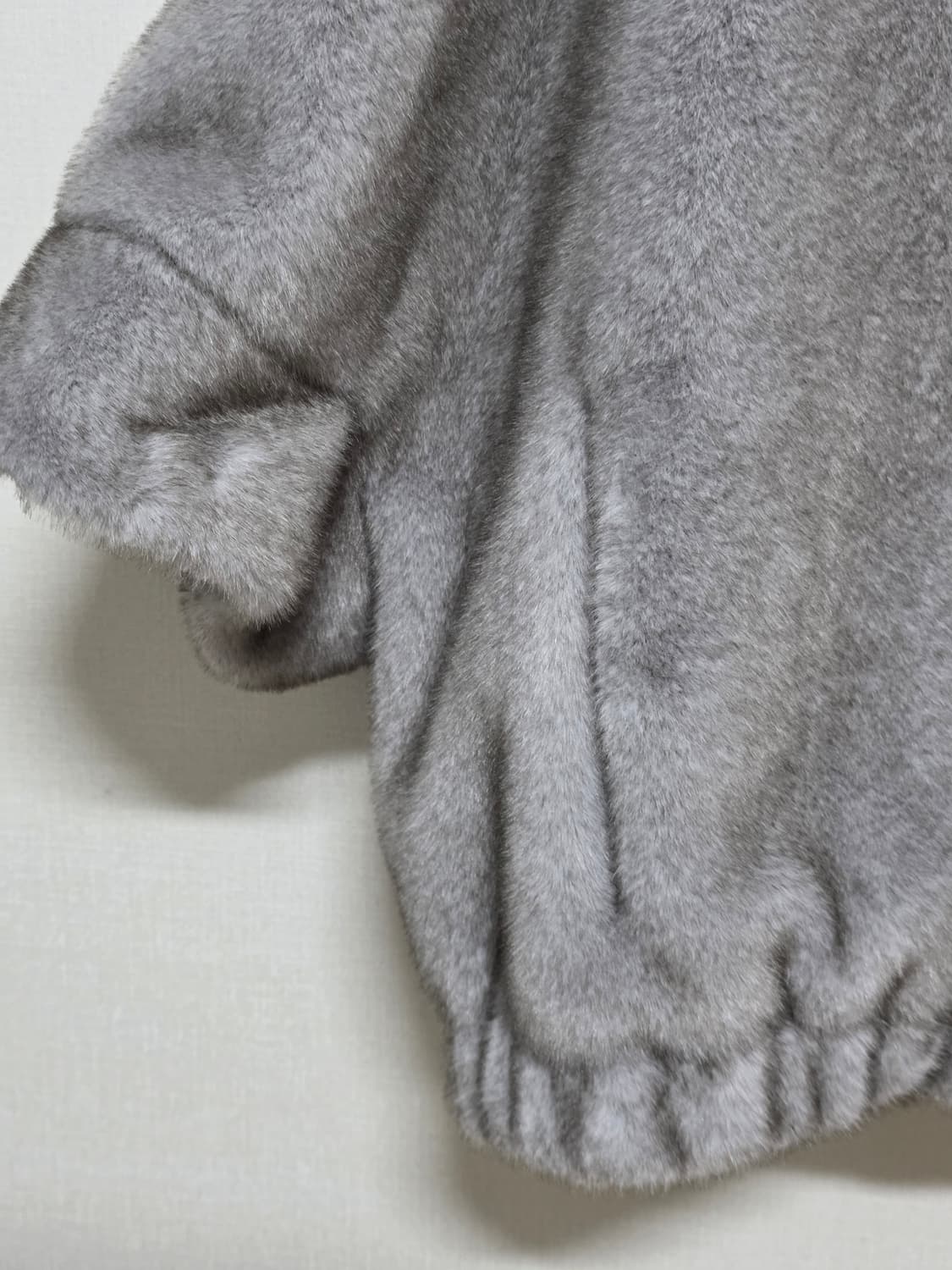 셀럽샵 털 후드 상품이미지4