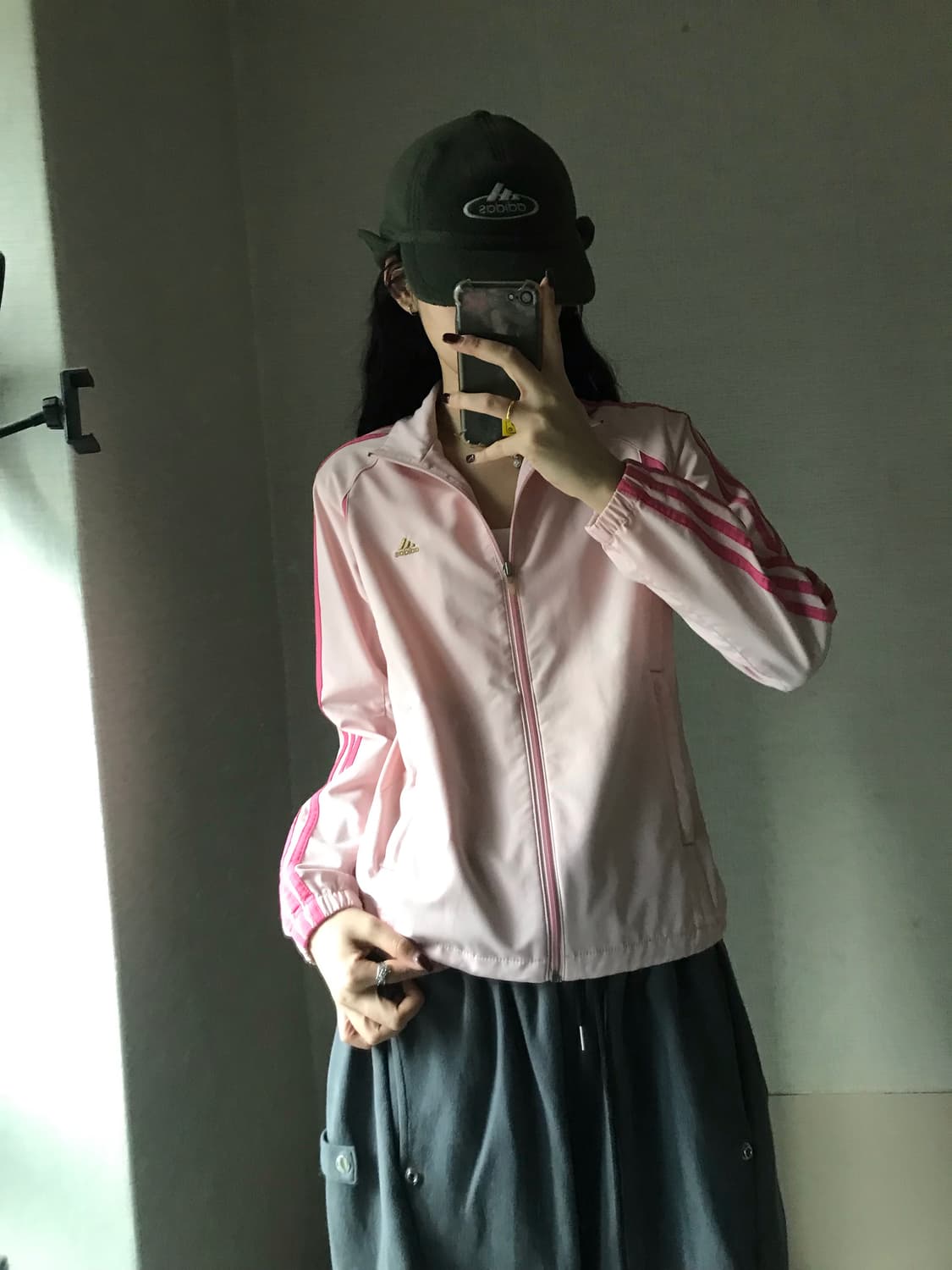 아디다스 연핑크 삼선 바람막이 상품이미지2