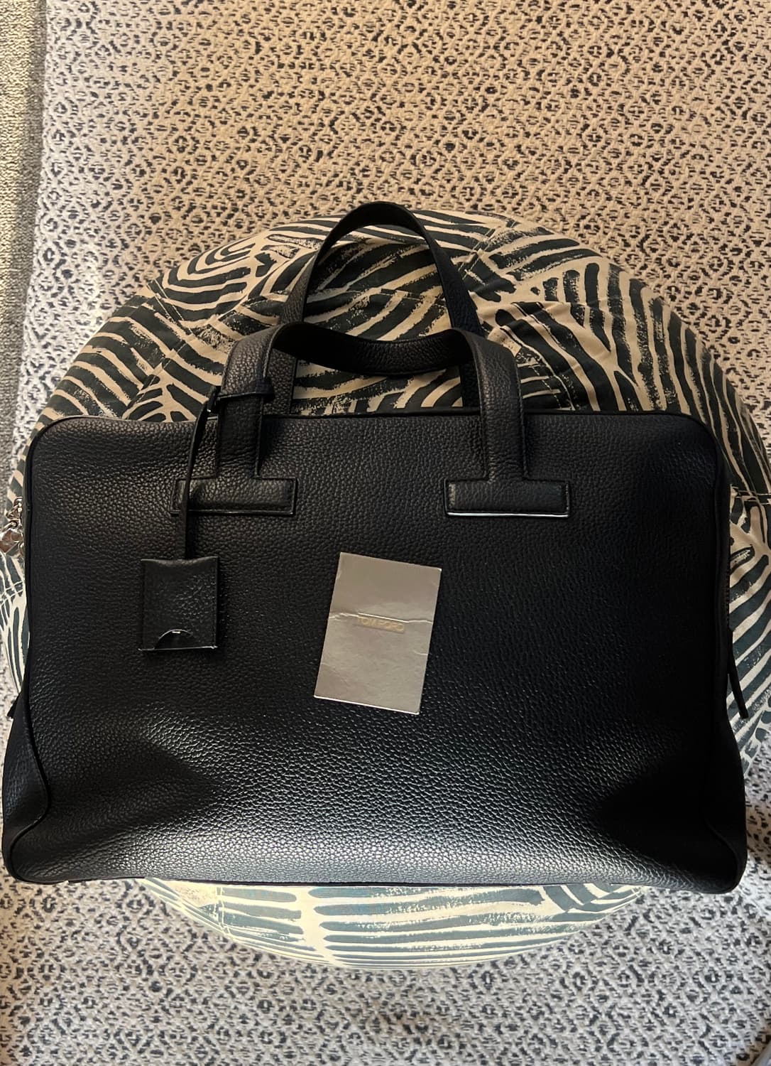 톰포드 브리프 케이스 레더 네이비  상품이미지1