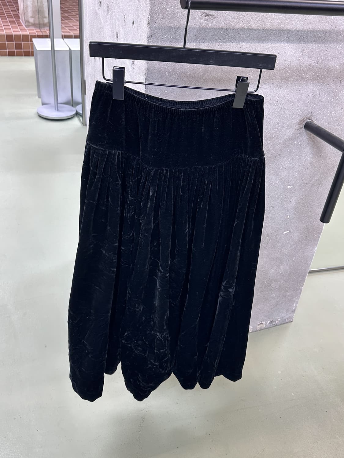 black velour volume skirt 상품이미지2