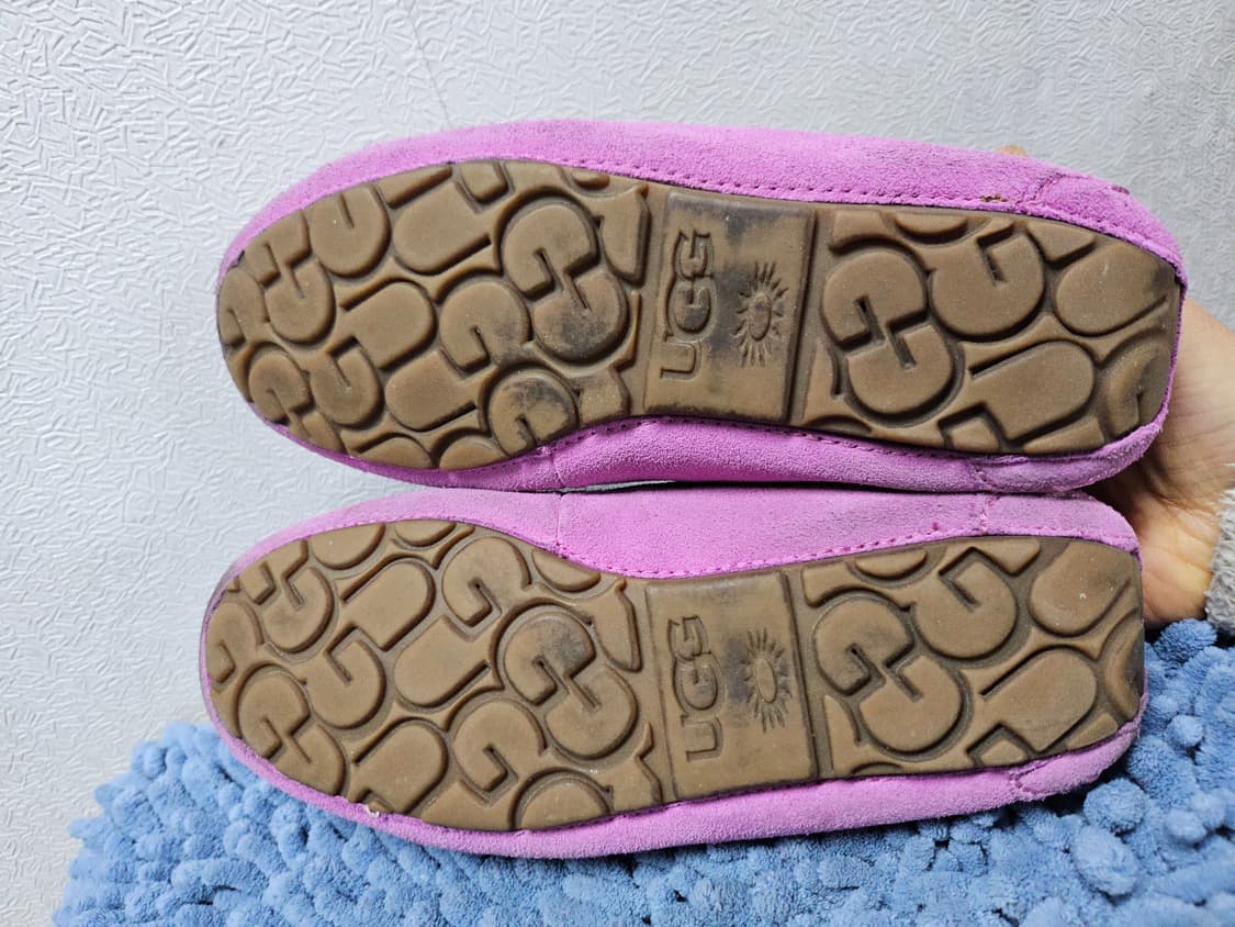 어그 모카신 UGG 슬립온    220 상품이미지3