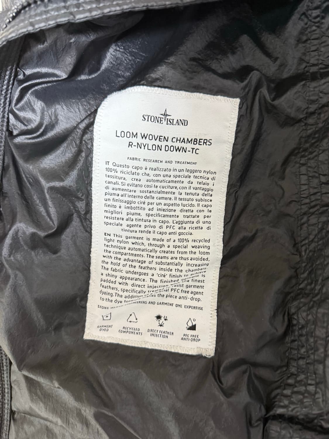 스톤아일랜드 경량 패딩 XL 상품이미지4
