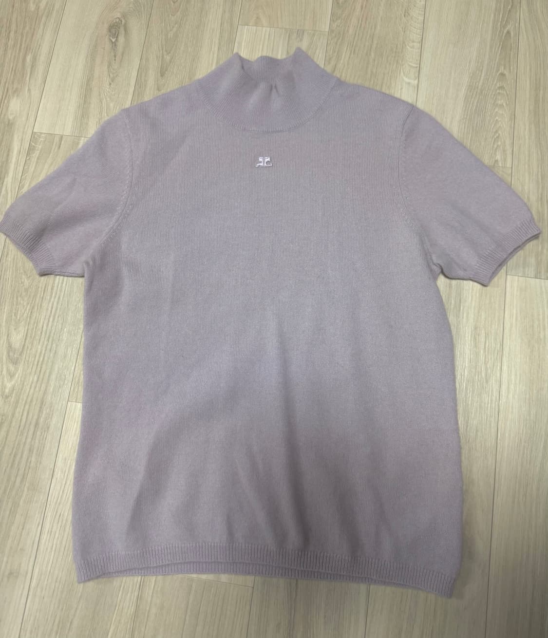 꾸레쥬 빈티지 캐시미어 하프넥 반팔니트 상품이미지1