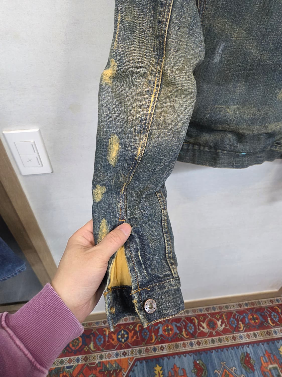 아베크롬비 에즈라피치 빈티지워싱 데미지 데님자켓 M 상품이미지3