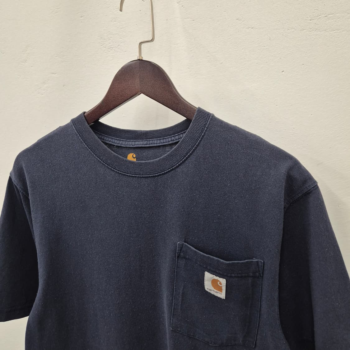 칼하트 K87 오리지널핏 포켓 반팔티 S 상품이미지2