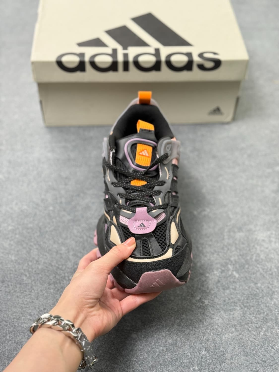 아디다스 XLG 러너 디럭스
 상품이미지2