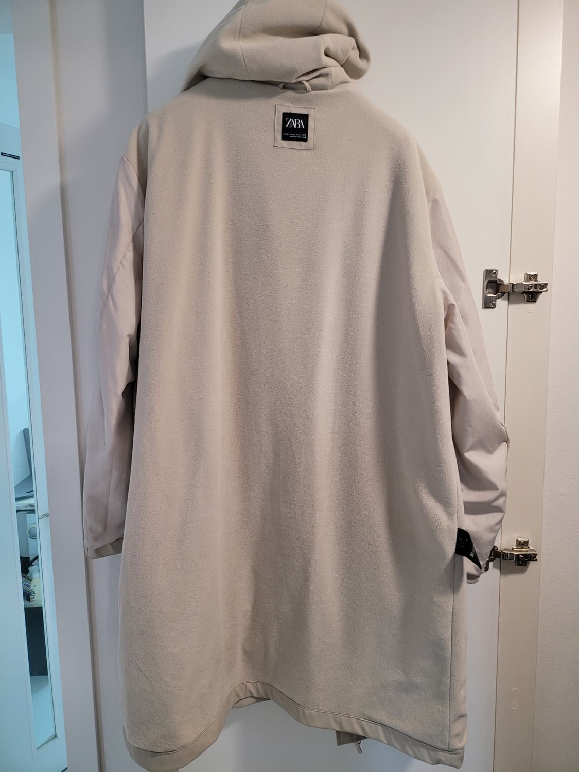 XL 비 오는 날도, 찬 바람 부는 날도 끄떡없는 ‘자라 러버 코팅 믹스 상품이미지4