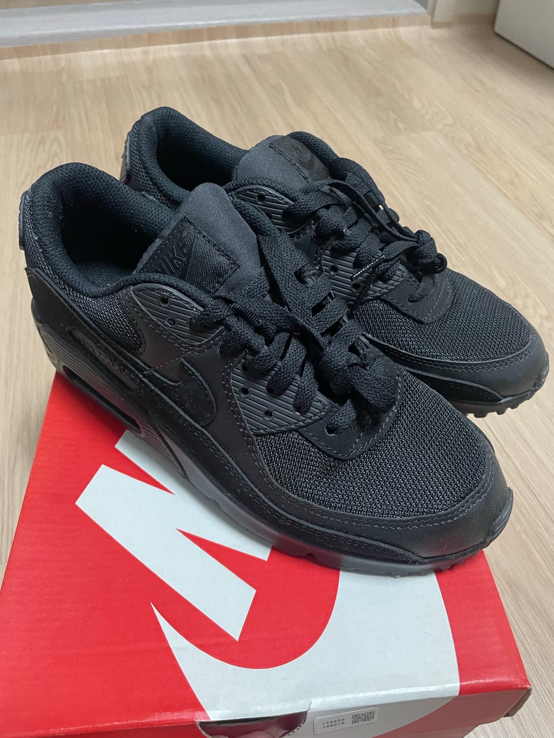 나이키 에어맥스90 올블랙 250사이즈 상품이미지1