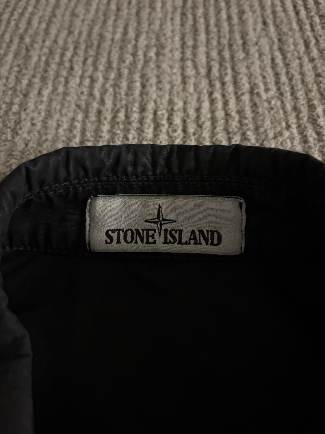 (실착 1회 새상품급, 백화점판) 스톤아일랜드 올드이펙트 오버셔츠 L 상품이미지3