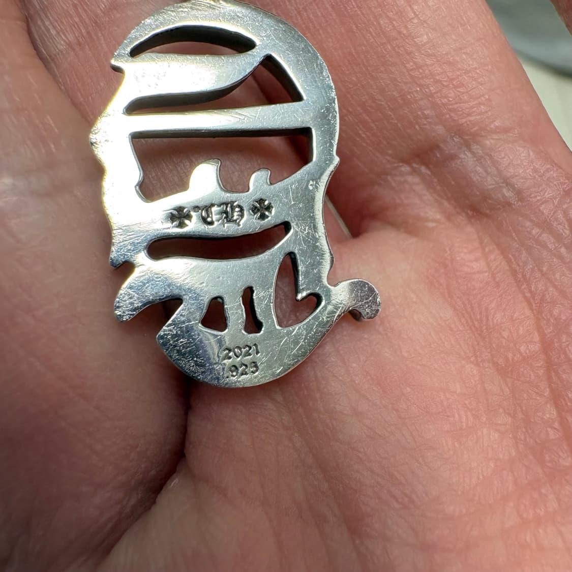 크롬하츠 CH 버티컬 로고 펜던트 상품이미지3