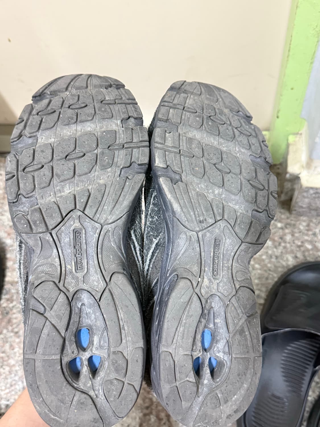 뉴발란스 엑슬림 509 블랙 캐슬 그레이 275사이즈 상품이미지2