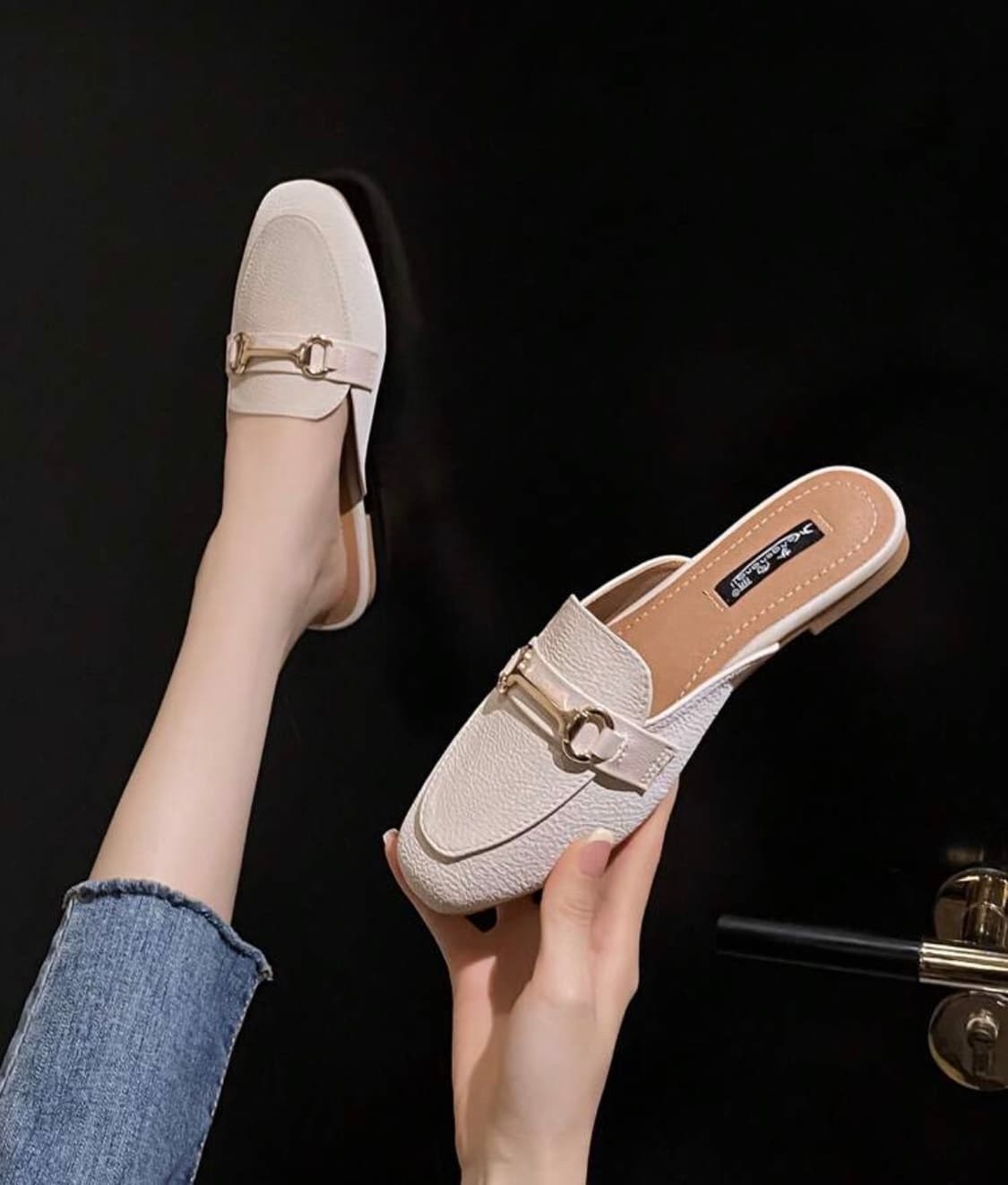 새상품 아이보리 블로퍼 스타일 뮬 슬리퍼 235 상품이미지4