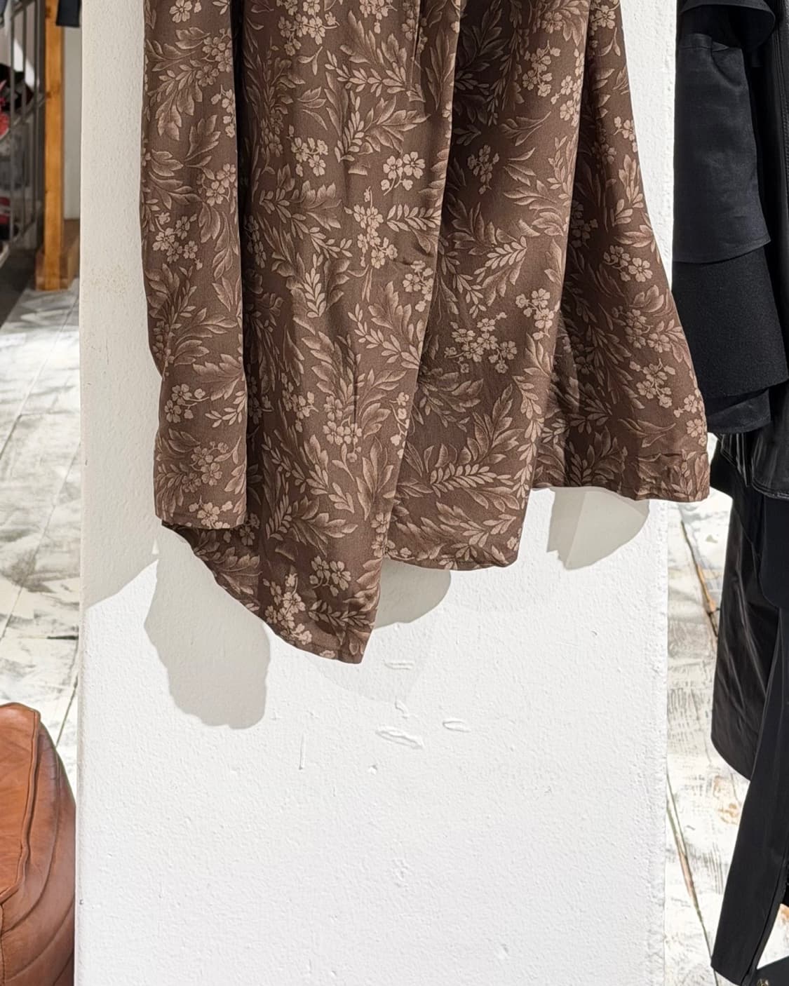 막스마라 브라운 플라워 패턴 롱 랩스커트 상품이미지6