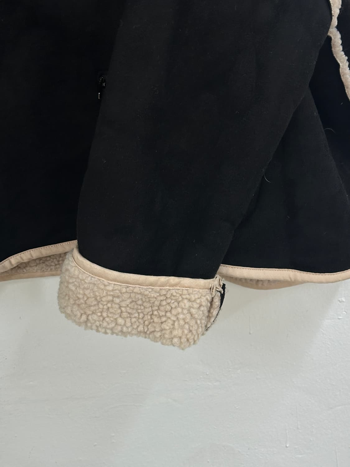 무스탕 양털 폴리스 포인트 오버핏 유니크 스트릿 시크 겨울집업 상품이미지6