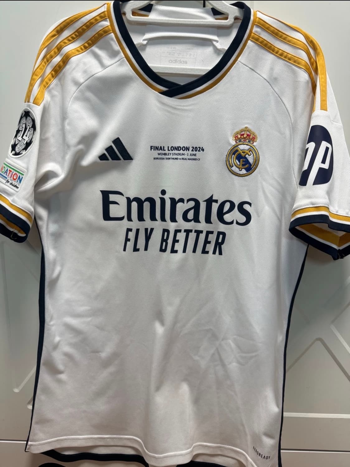 23-24 레알 마드리드 모드리치 유니폼 상품이미지1