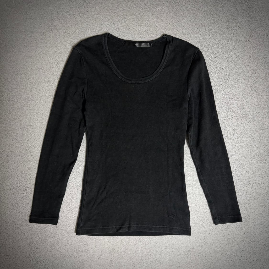 No id long sleeve 상품이미지1