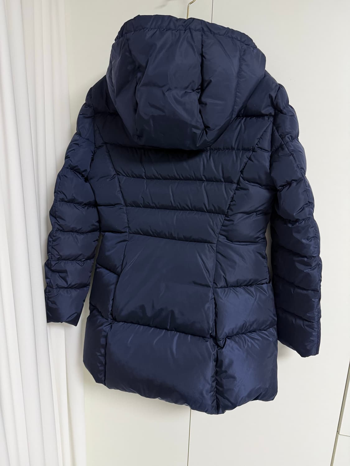 프라다 나일론 여성 롱패딩 상품이미지3