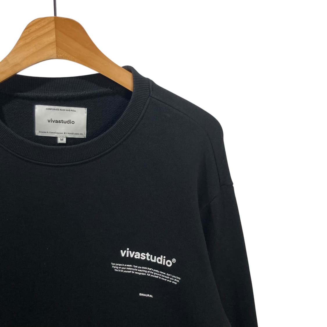 비바스튜디오 블랙 맨투맨 상품이미지3