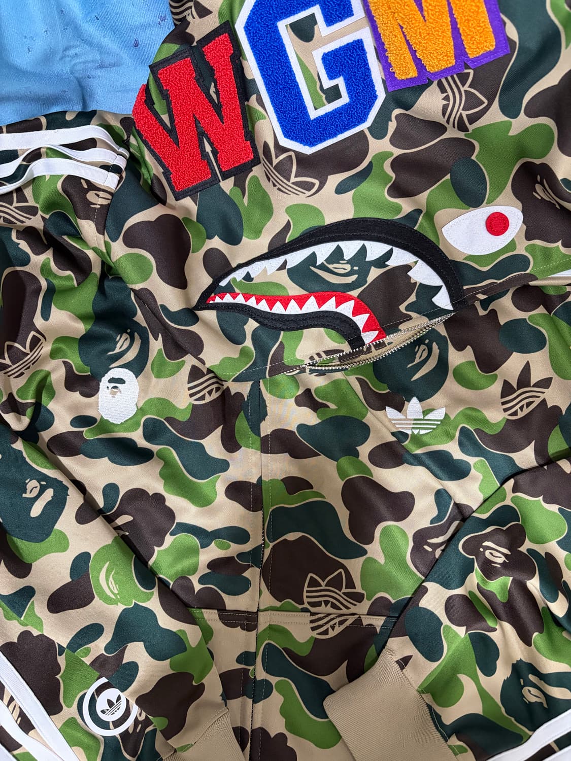 아디다스 베이프 샤크 풀 집 후디 상품이미지3