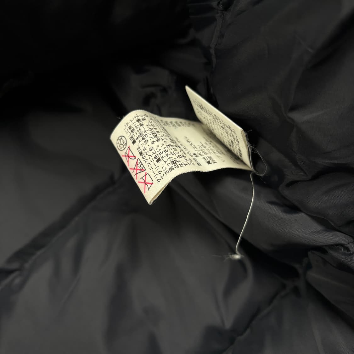 단톤 블랙컬러 투웨이 지퍼 롱 패딩 상품이미지4