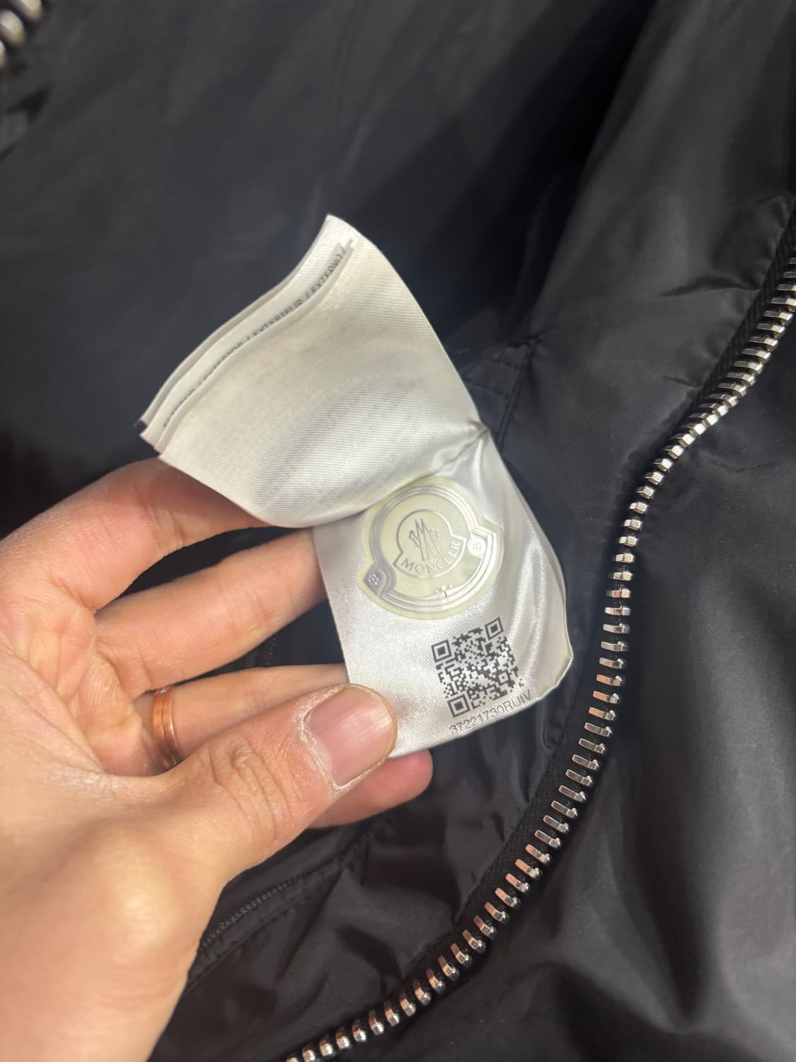 몽클레어 리오란 패딩 상품이미지8