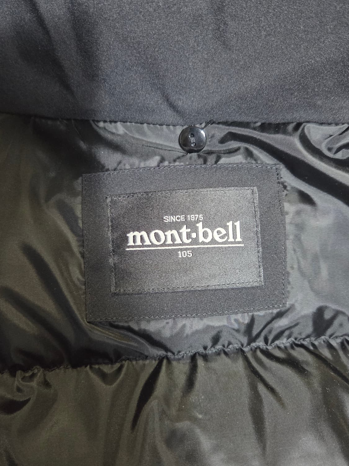 [몽벨] 에어웜 패딩자켓 판매합니다. 상품이미지3