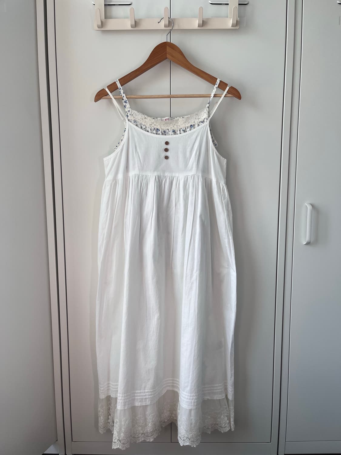 Earth music 얼스뮤직 레이스 레이어드 버튼 원피스 상품이미지2