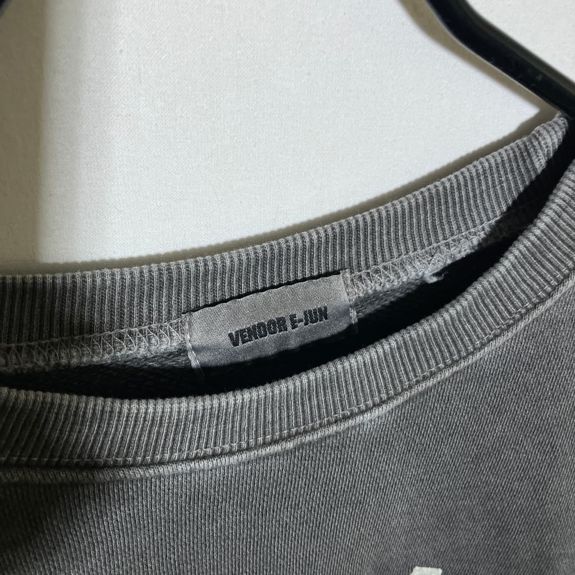 오버핏 FREE)VENDOR 피그먼트 복싱 프린트 스웻셔츠 맨투맨 상품이미지3