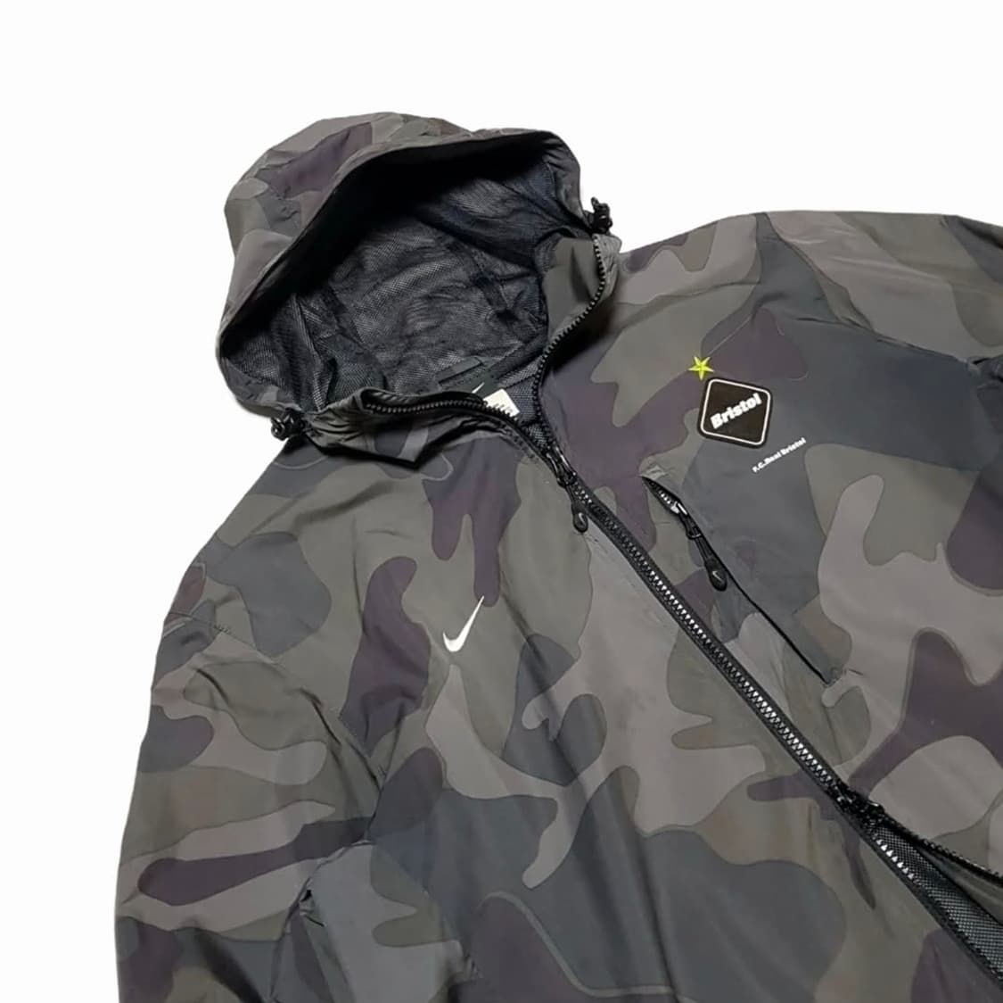 NIKE x F.C.R.B BRISTOL

브리스톨 바람막이 자켓 상품이미지4