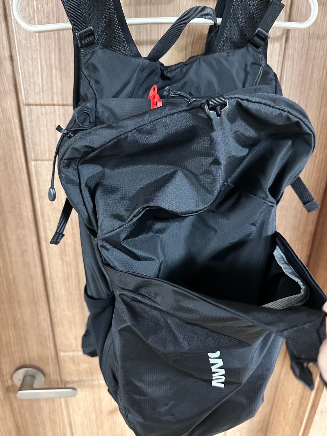 살로몬 트레일블레이저 30 백팩 블랙 판매합니다 상품이미지6