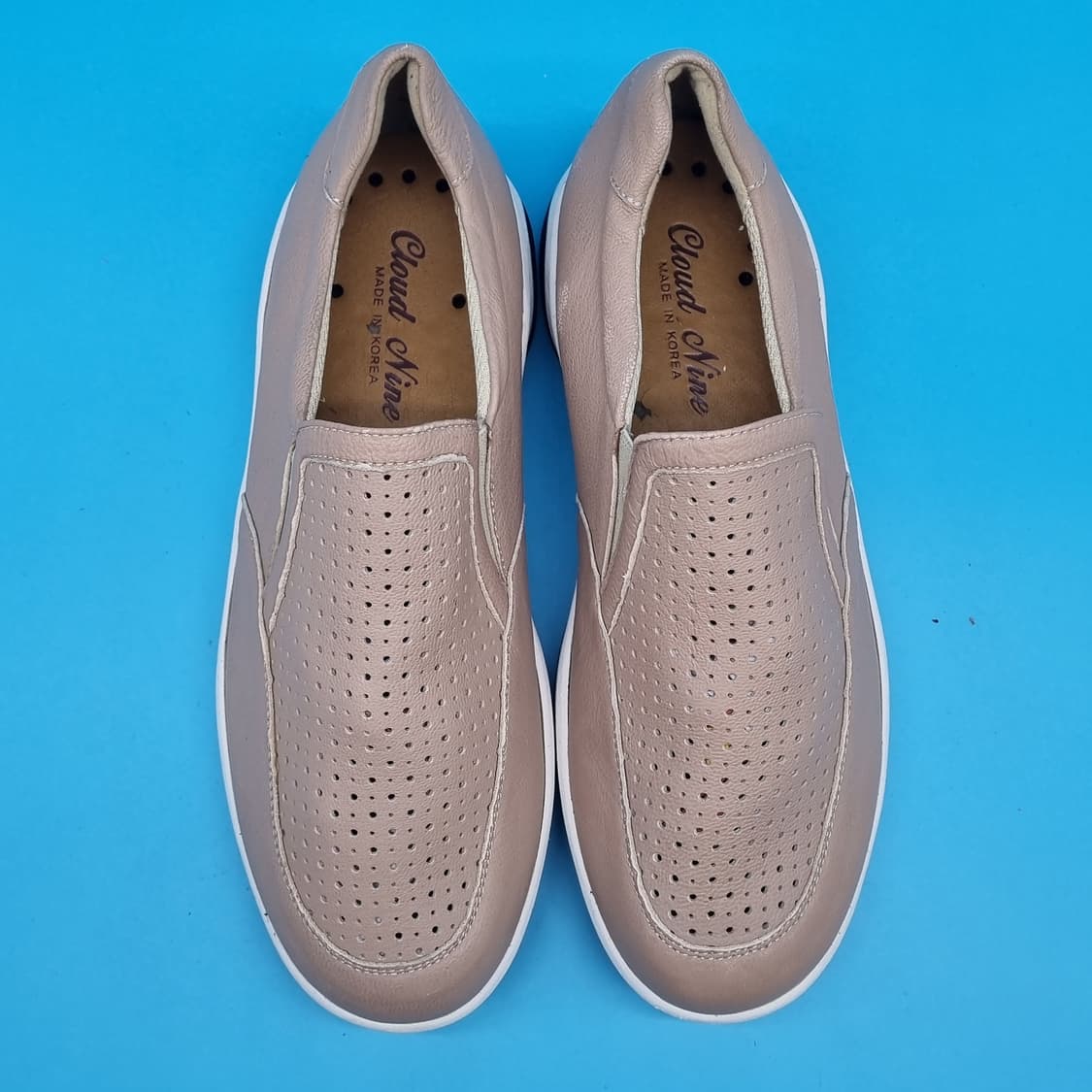 ooo 클라우드나인 펀칭슬립온 245 상품이미지2