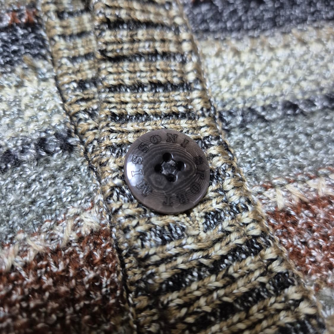 [색감깡패🔥] 미쏘니 모헤어 시그니처 니트 가디건 상품이미지5