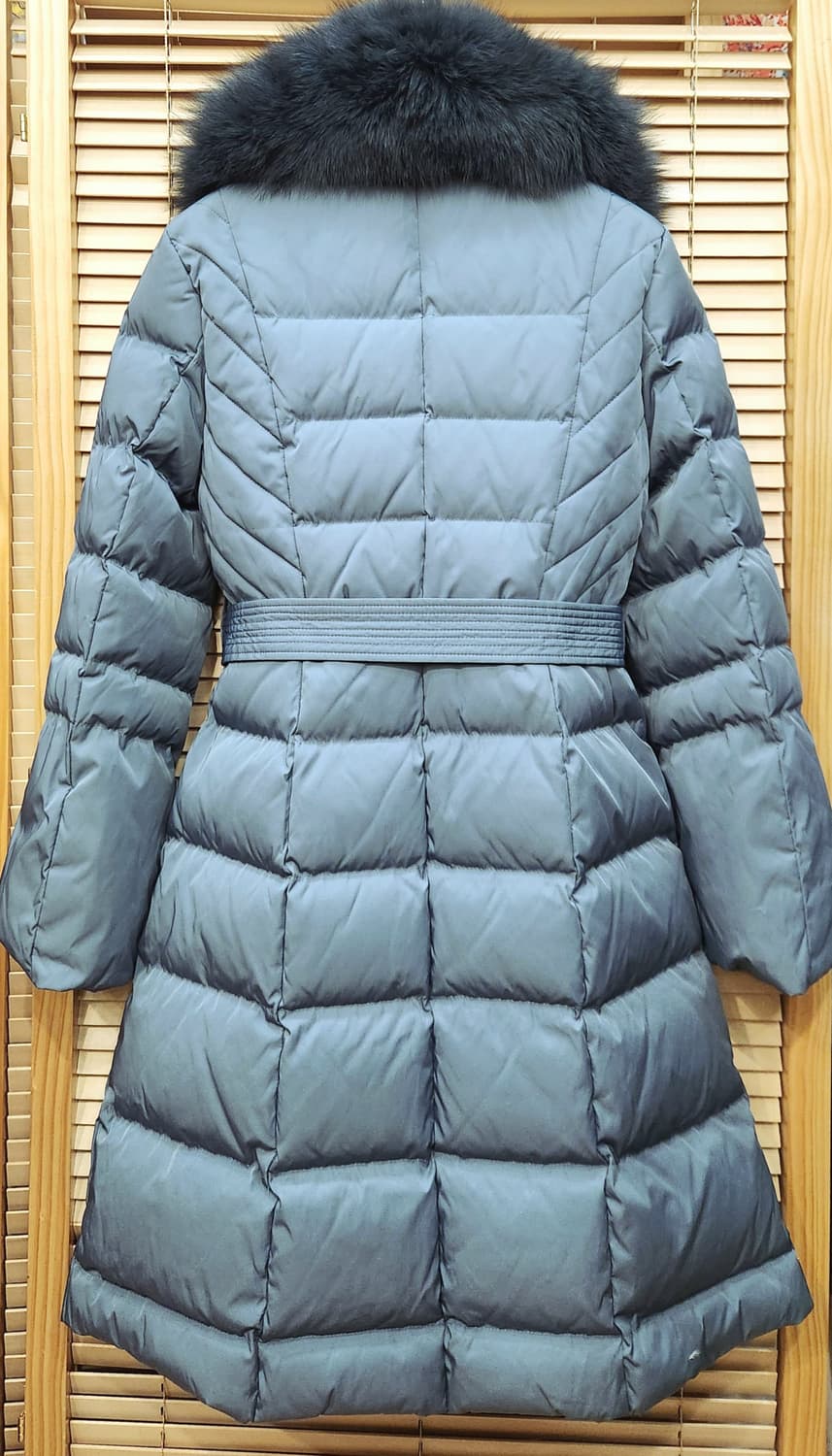 (새상품급)블룸스버리 기비 폭스퍼 구스패딩S 상품이미지3