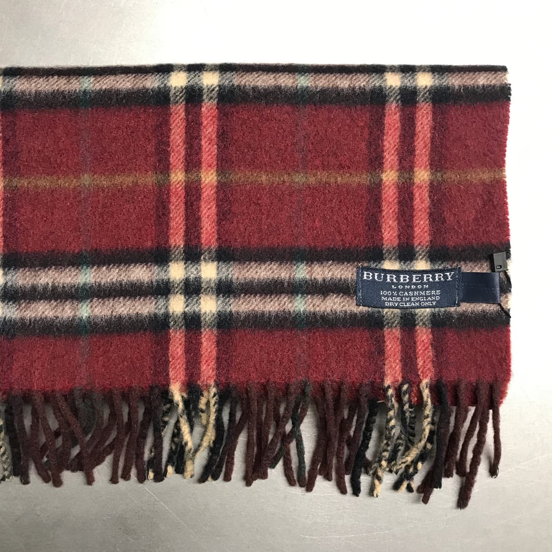 버버리 정품 캐시미어 머플러 레드 상품이미지3