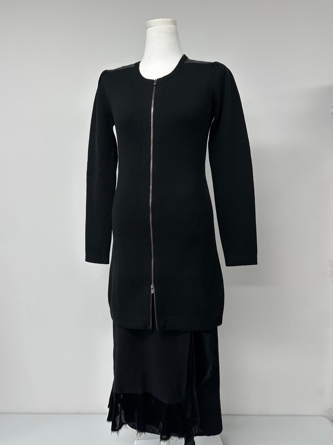 띠어리 양가죽 니트 원피스 자켓 상품이미지9