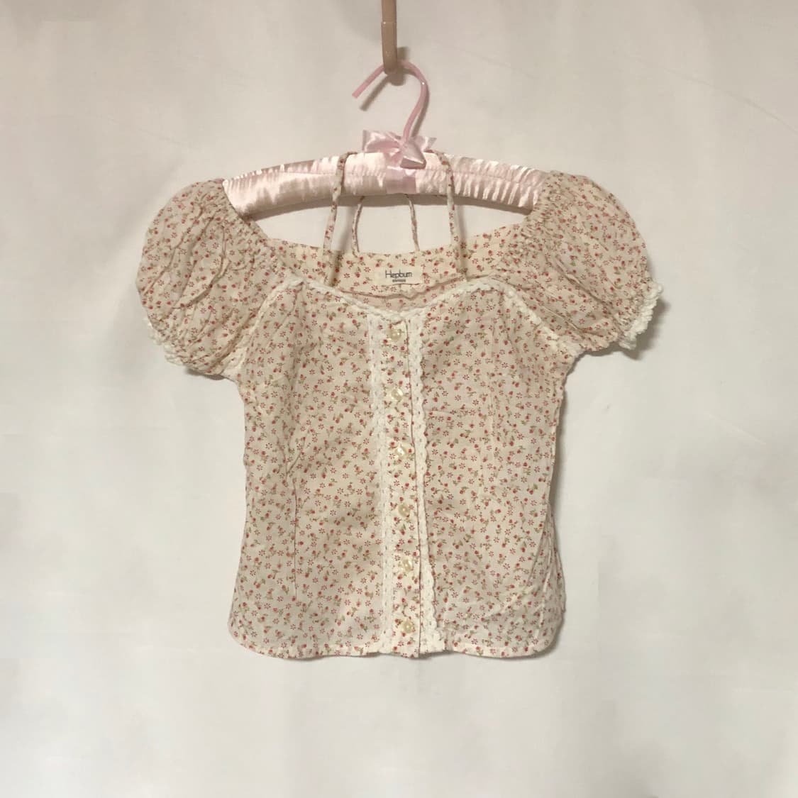 잔꽃무늬 레이스 리본 블라우스 상품이미지8