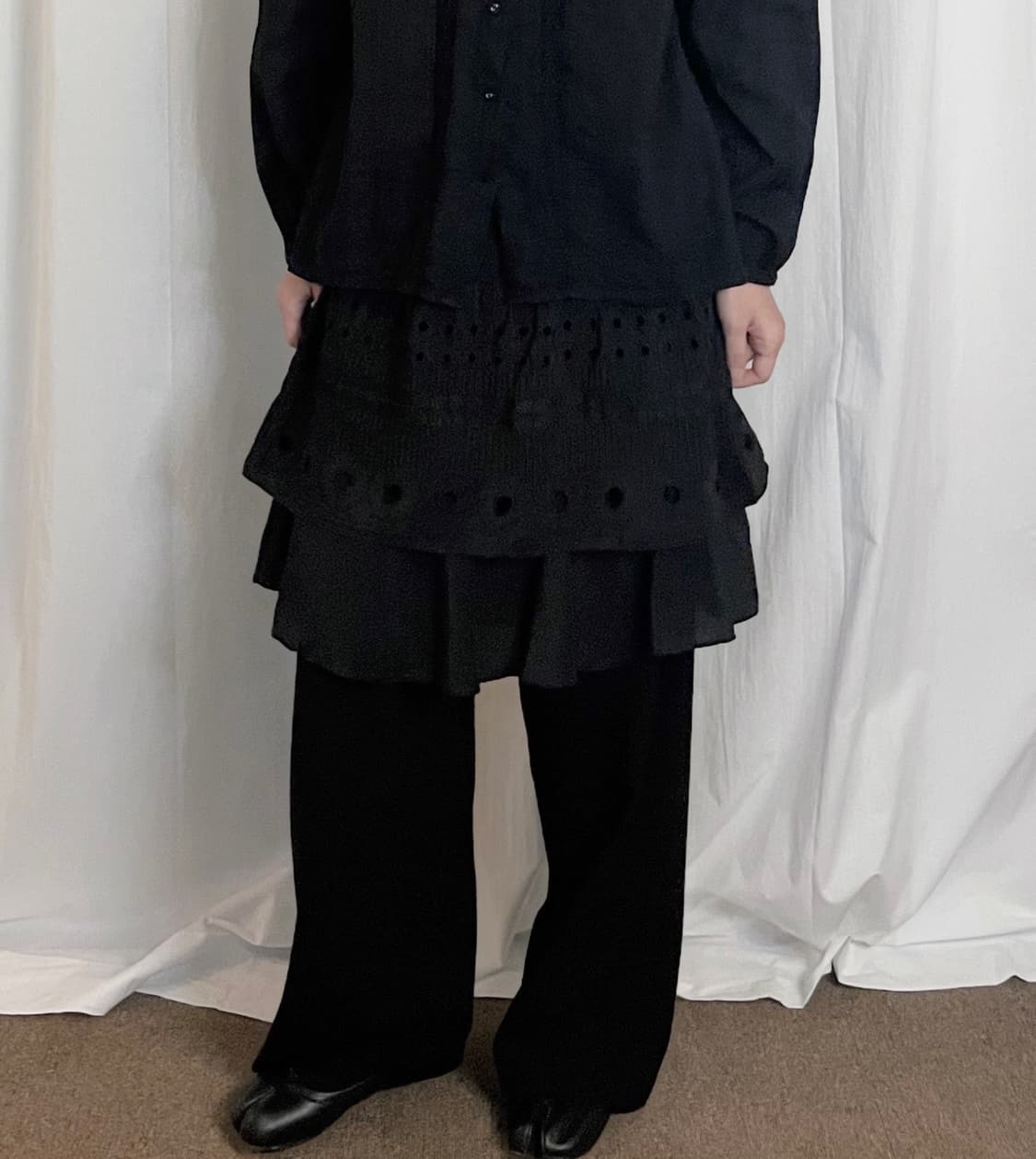 Punching Frill Midi Skirt - Black 상품이미지1