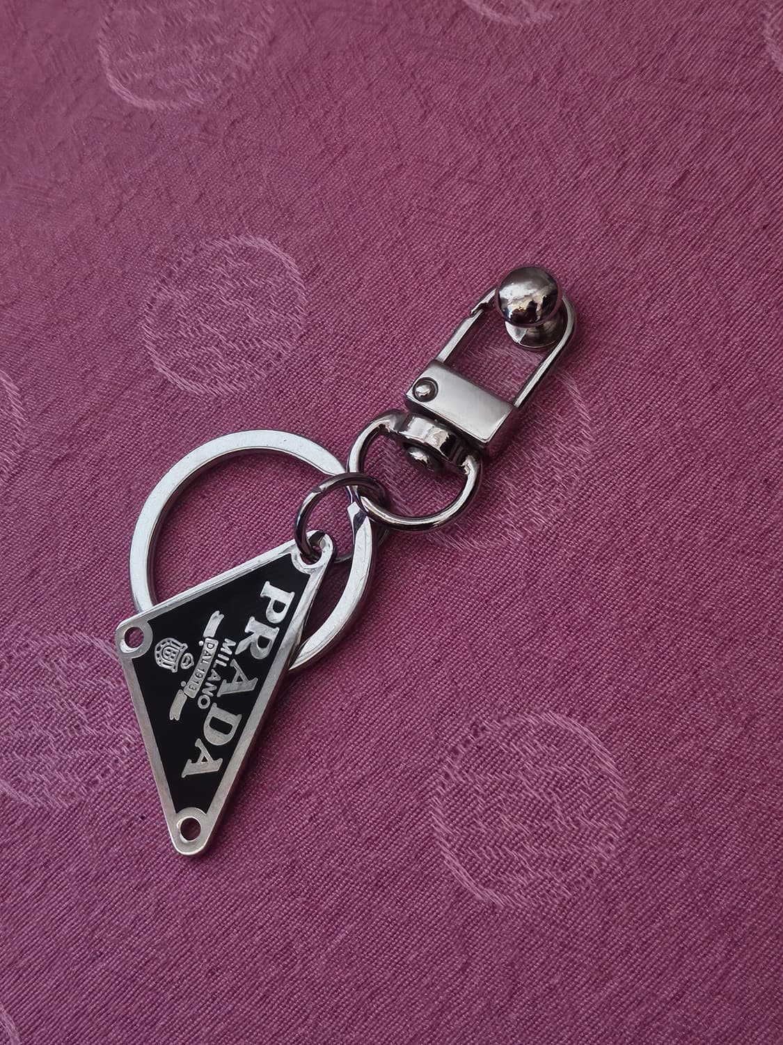 프라다 로고 정품 빈티지 업사이클링 키링 상품이미지2