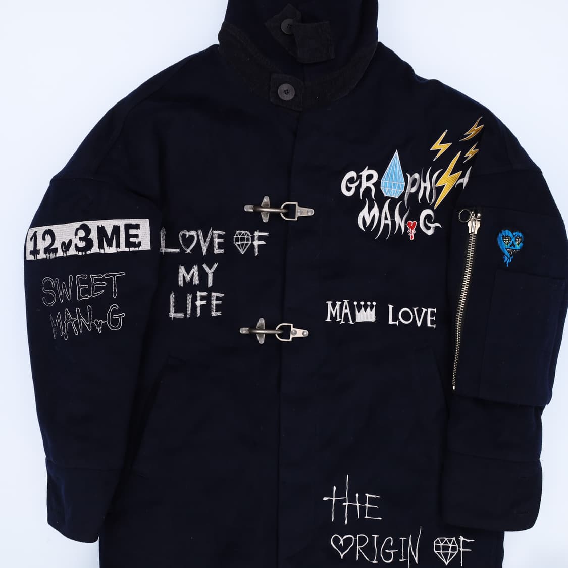 [Free] 그라피스트 만지 자수 헤비 코트 N7031 상품이미지3