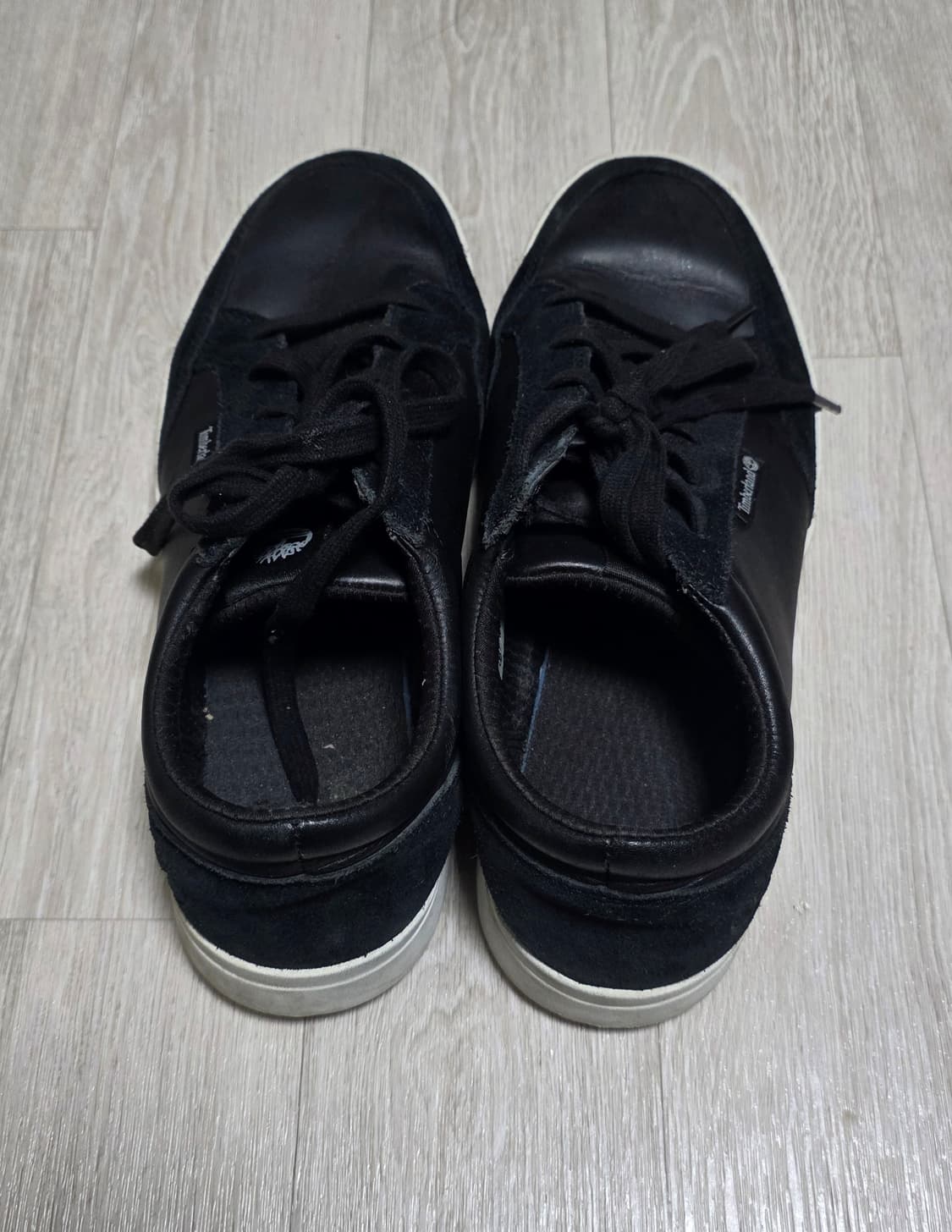 팀버랜드 블랙 스니커즈 275 상품이미지3